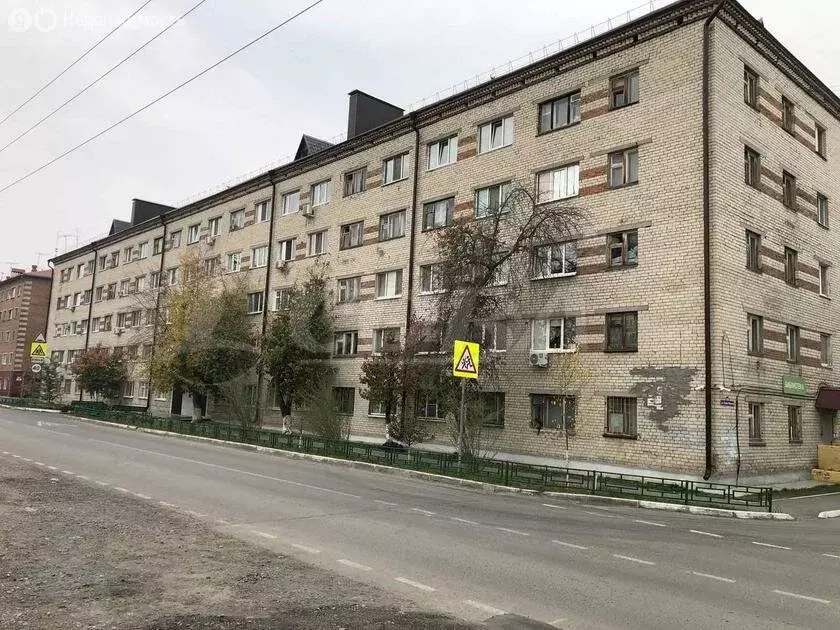 2-комнатная квартира: Тюмень, улица Карла Маркса, 108 (51.6 м) - Фото 0