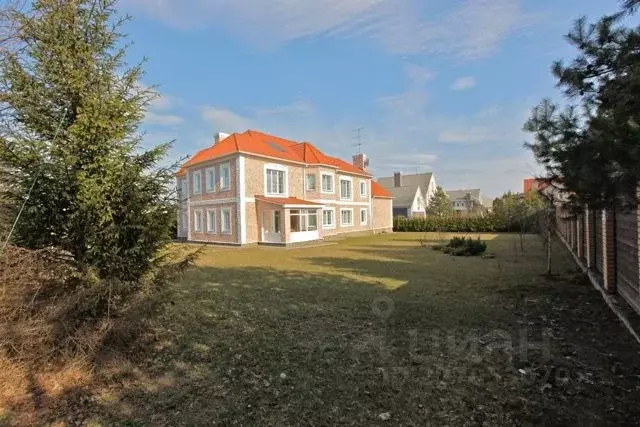 Коттедж в Московская область, Одинцовский городской округ, с. ... - Фото 2