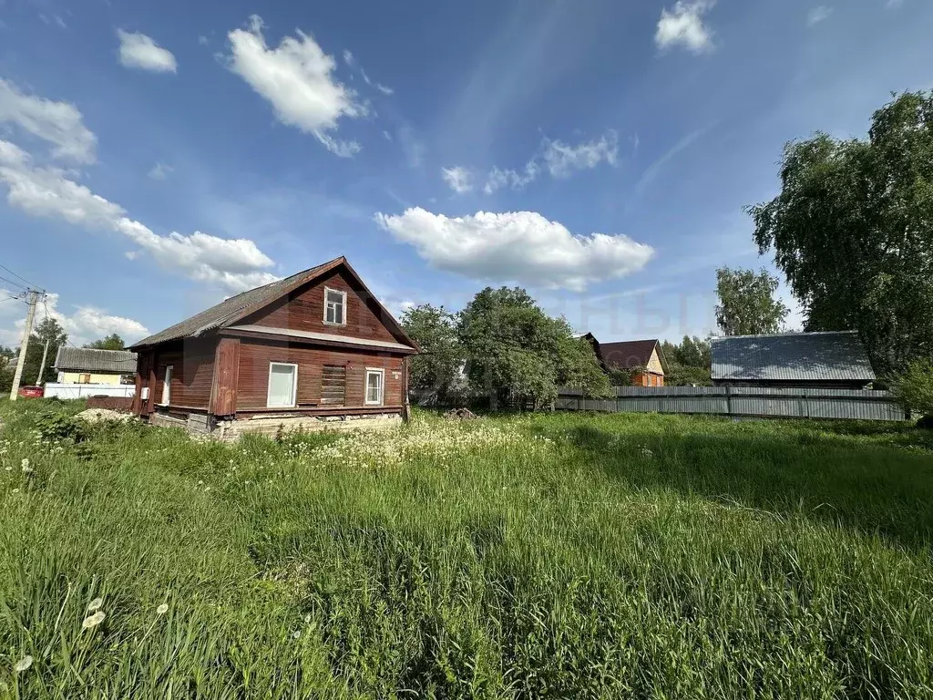 Дом в Новгородская область, Боровичи пос. Полыновка, ул. Устинская, 21 ... - Фото 1