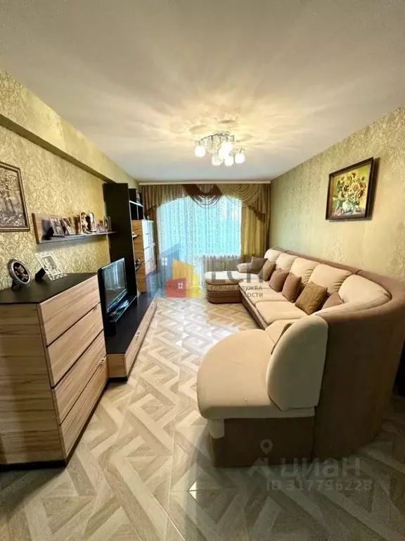 3-к кв. Тульская область, Белев Советская ул., 80 (62.0 м) - Фото 0