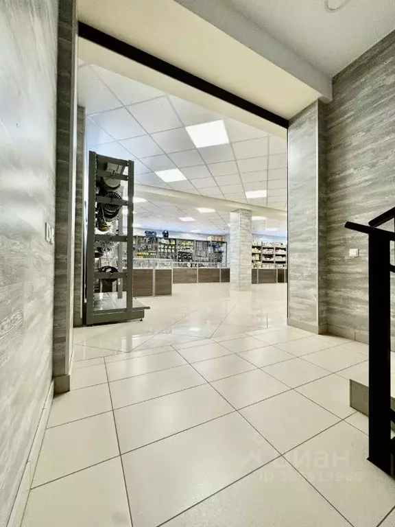 Помещение свободного назначения в Алтайский край, Барнаул ... - Фото 2