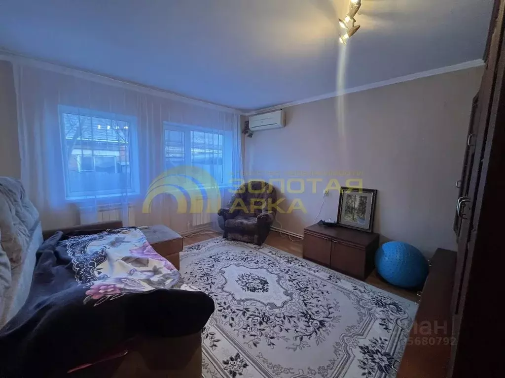 Дом в Краснодарский край, Темрюк ул. Парижской Коммуны, 19 (61 м) - Фото 1