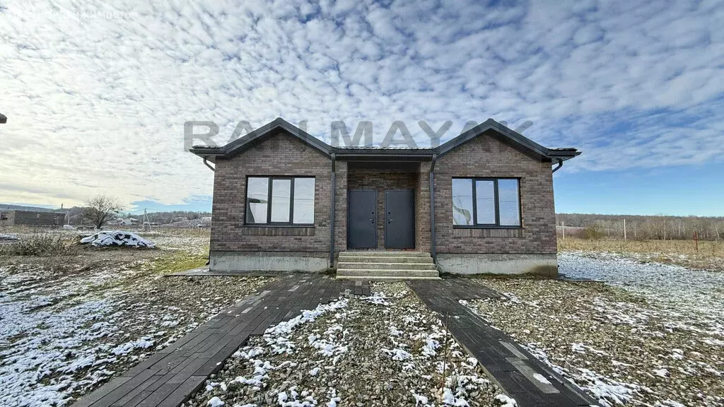 Дом в посёлок Цветочный, Луговая улица, 17 (70 м) - Фото 1