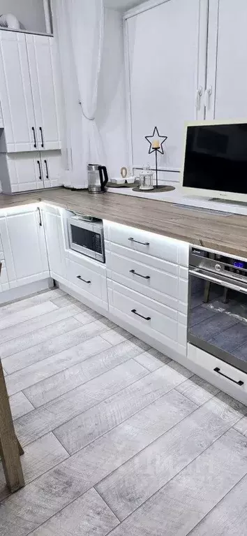 2-к кв. Калининградская область, Калининград ул. Баженова, 13А (62.0 ... - Фото 0