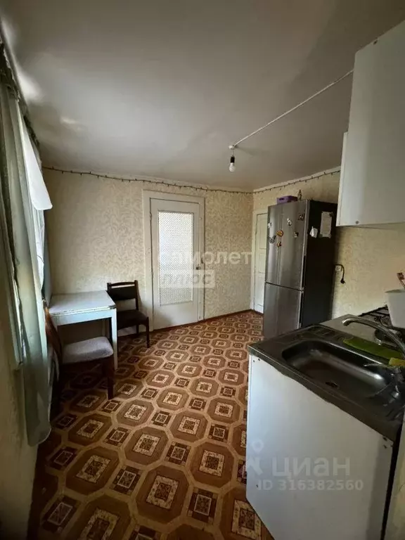 Дом в Астраханская область, Астрахань Балашовская ул., 4 (117 м) - Фото 1