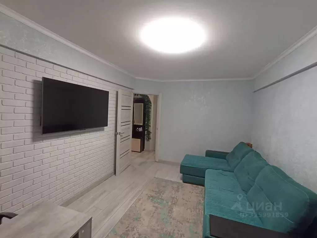 2-к кв. Омская область, Омск ул. 21-я Амурская, 26 (45.5 м) - Фото 2