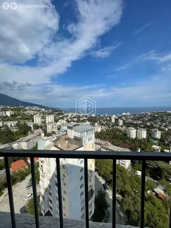 1-комнатная квартира: Ялта, улица Крупской, 52 (55.6 м) - Фото 1