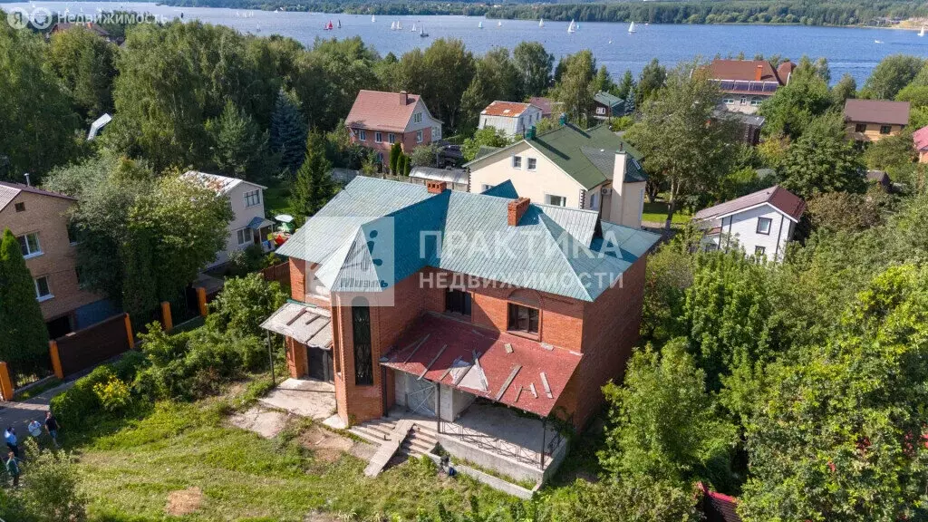 Дом в деревня Подрезово, Овражная улица (335 м) - Фото 1