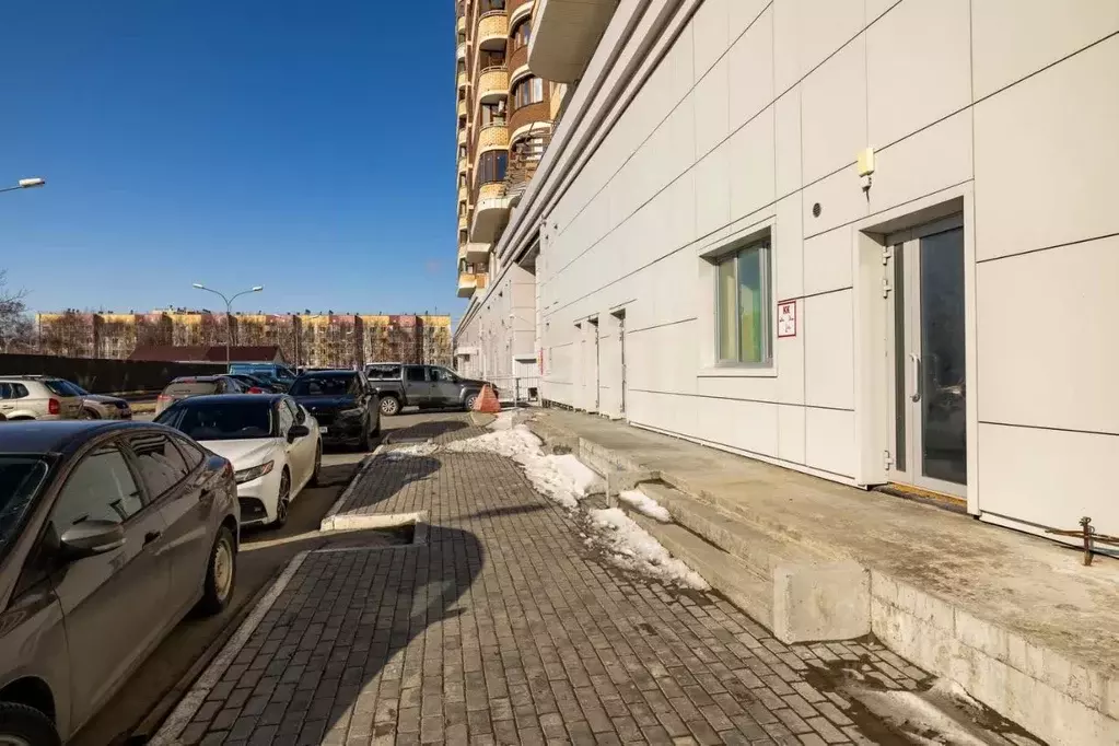 Помещение свободного назначения в Ханты-Мансийский АО, Сургут ул. ... - Фото 1