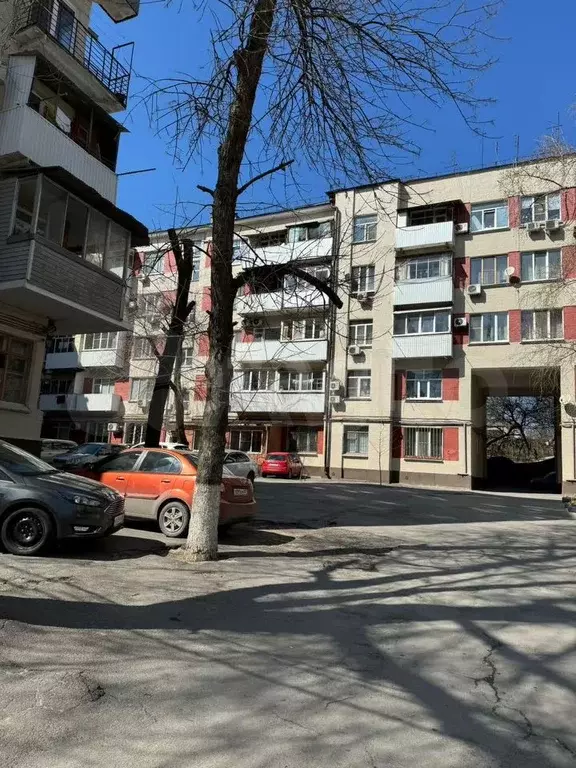 2-к. квартира, 58 м, 4/6 эт. - Фото 0