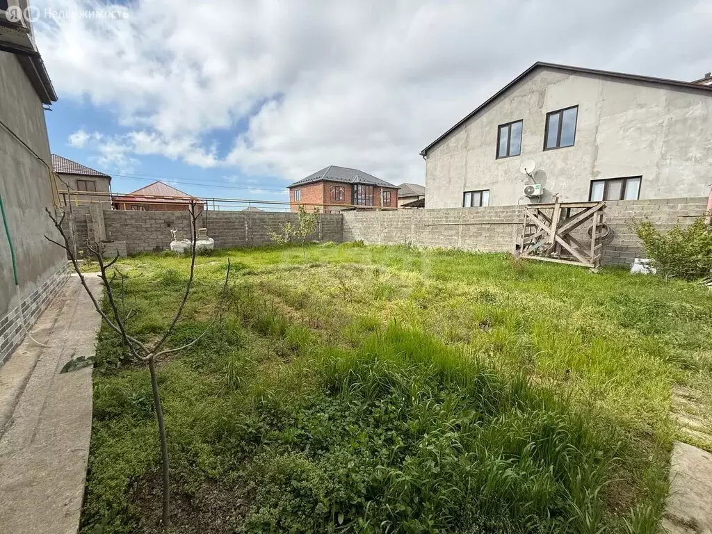 Участок в Махачкала, 3-й Травяной проезд (2.5 м) - Фото 1