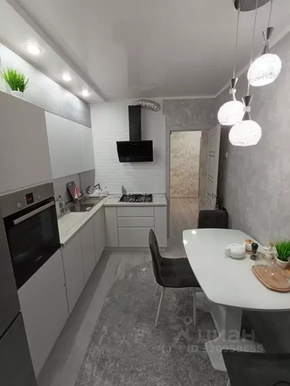 2-к кв. Татарстан, Нижнекамск Студенческая ул., 32Б (53.9 м) - Фото 1