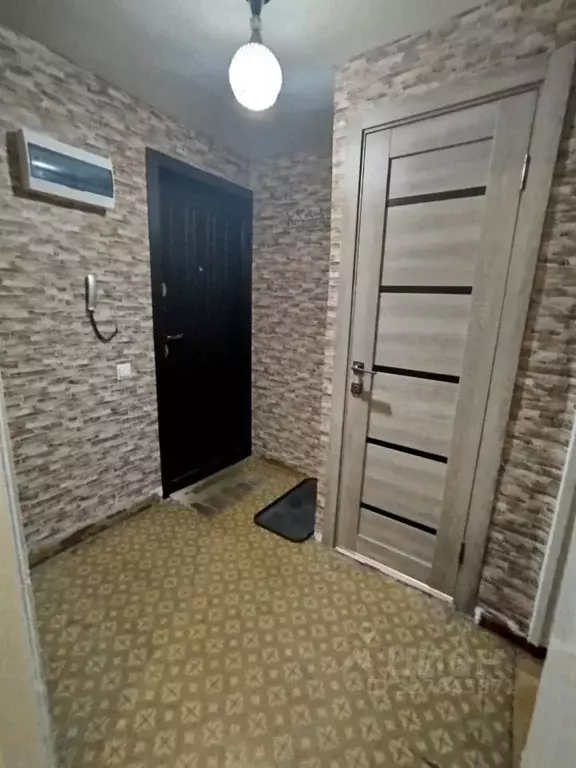 2-к кв. Омская область, Омск просп. Мира, 42В (36.4 м) - Фото 1