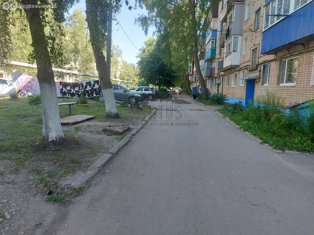 3-комнатная квартира: Ртищево, улица Зои Космодемьянской, 10 (61.2 м) - Фото 0