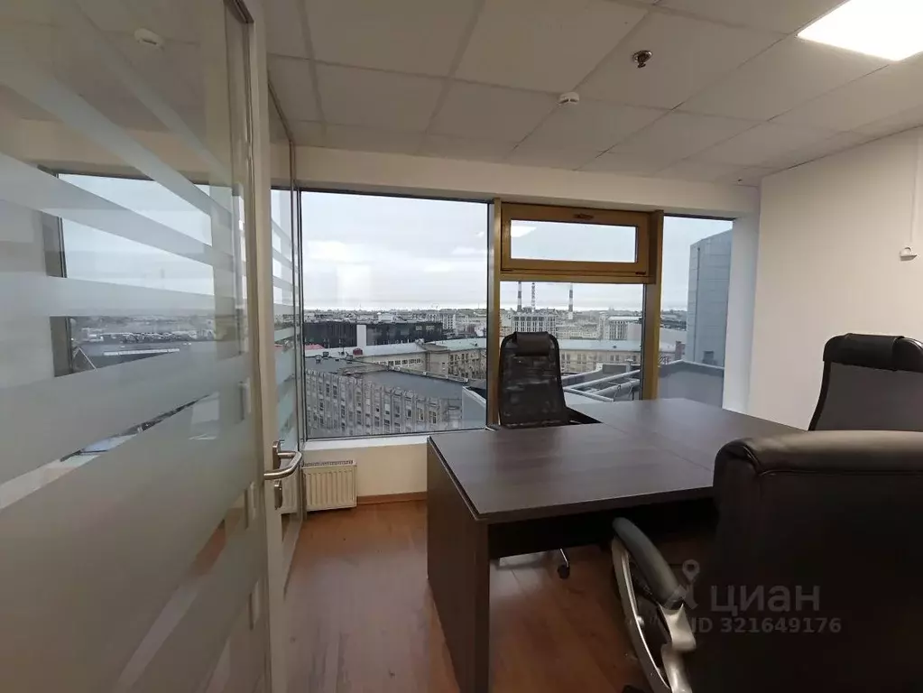 Офис в Санкт-Петербург пл. Александра Невского, 2 (60 м) - Фото 1