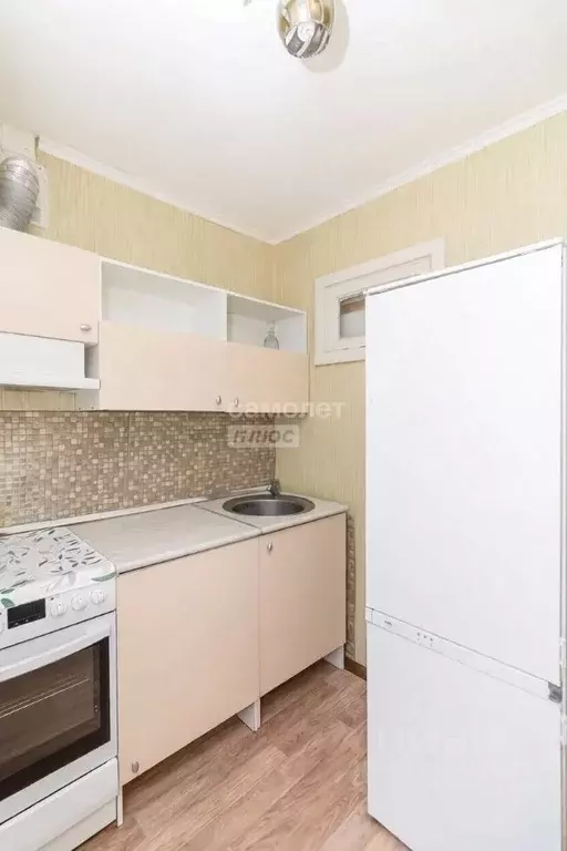 2-к кв. Тюменская область, Тюмень ул. 50 лет ВЛКСМ, 105 (44.4 м) - Фото 2