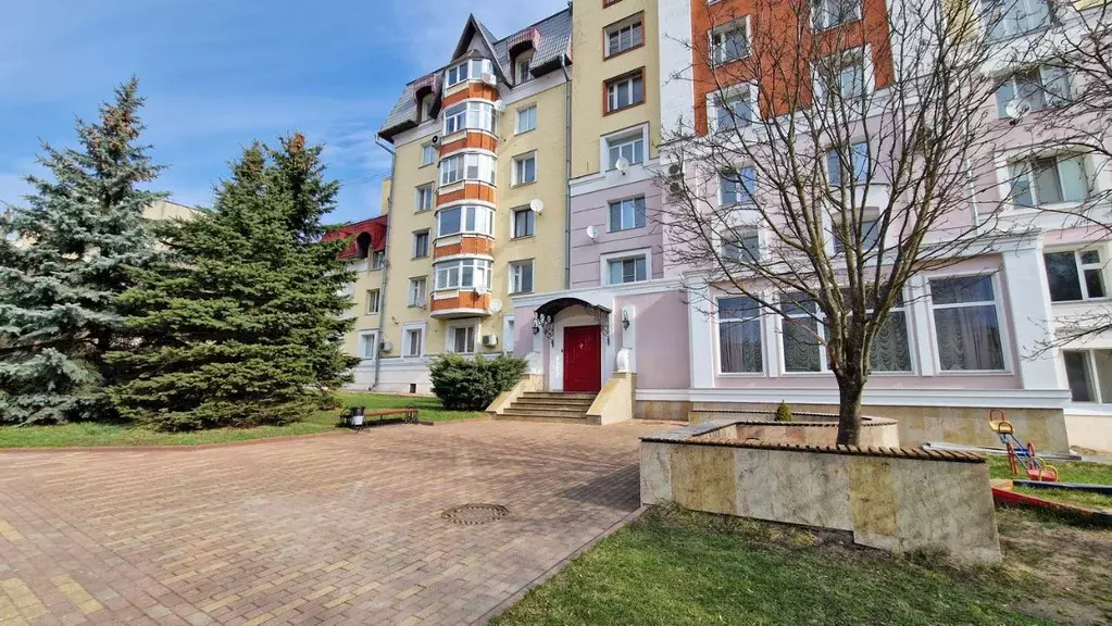 4-к кв. Брянская область, Брянск Ямская ул., 23 (177.7 м) - Фото 1