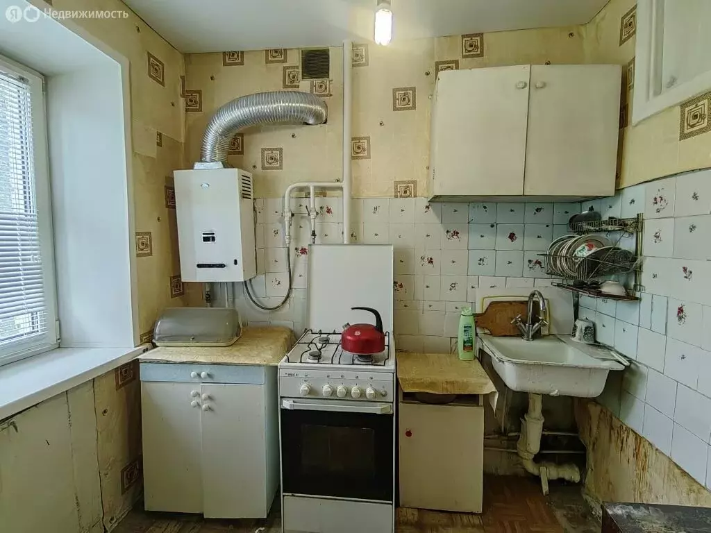 2-комнатная квартира: Брянск, улица Докучаева, 11 (44 м) - Фото 0