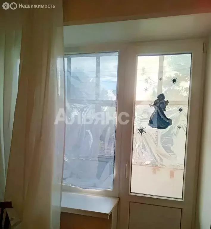 3-комнатная квартира: Волгодонск, улица 30 лет Победы, 27 (58 м) - Фото 1