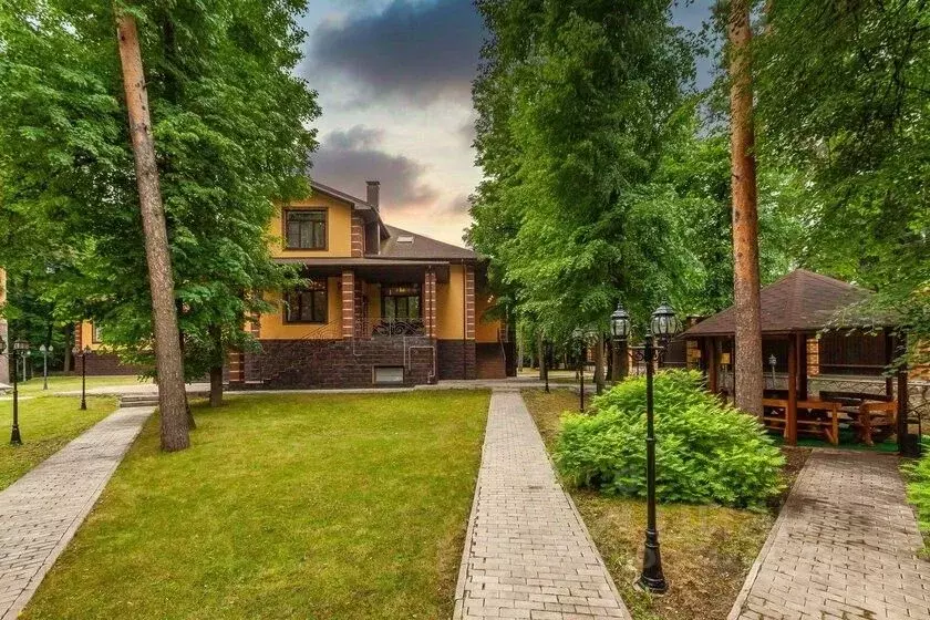 Дом в Московская область, Подольск городской округ, пос. Александровка ... - Фото 1