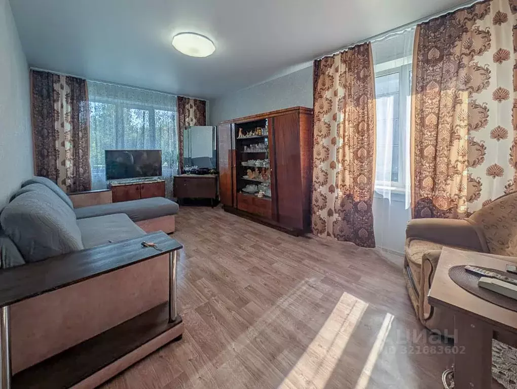 2-к кв. Новосибирская область, Новосибирск Шлюз мкр, ул. Русская, 9 ... - Фото 1