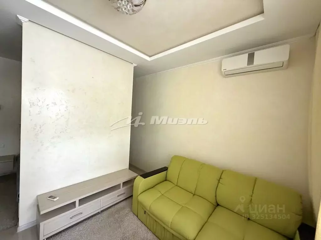 1-к кв. Крым, Симферополь ул. 1-й Конной армии, 21В (40.0 м) - Фото 1