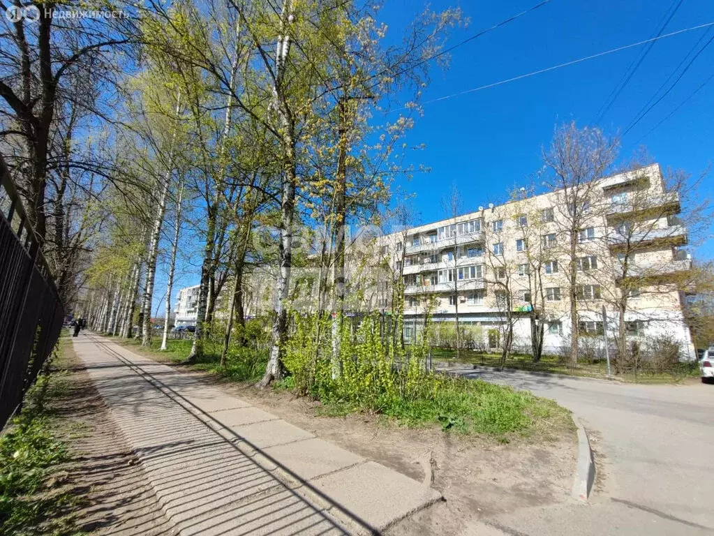 4-комнатная квартира: Тосно, улица Боярова, 2 (61 м) - Фото 0