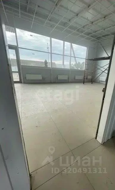 Торговая площадь в Саратовская область, Балашовский район, с. Репное ... - Фото 1