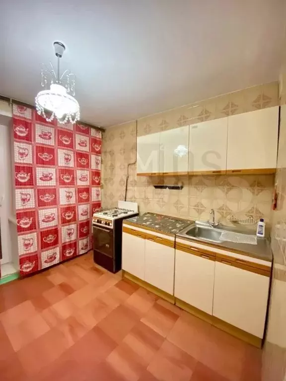 1-к. квартира, 32 м, 1/5 эт. - Фото 0