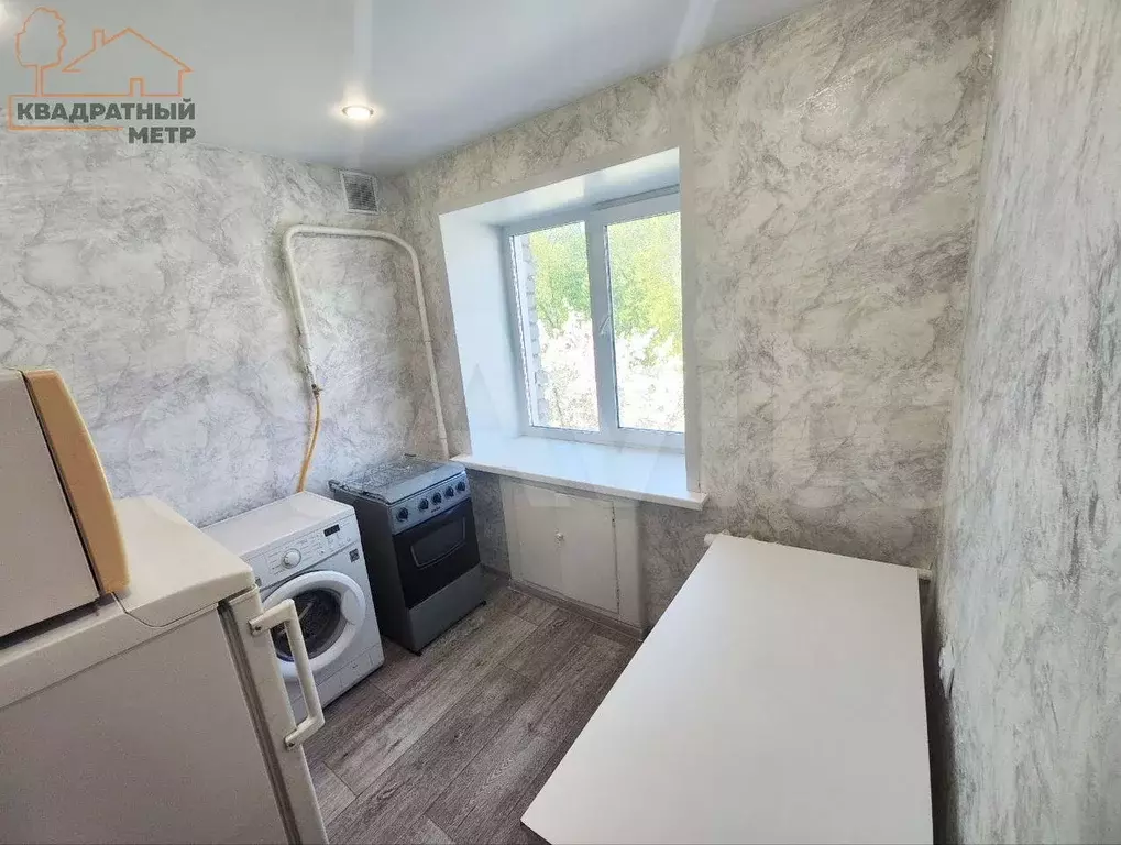 1-к. квартира, 31,4 м, 4/4 эт. - Фото 0