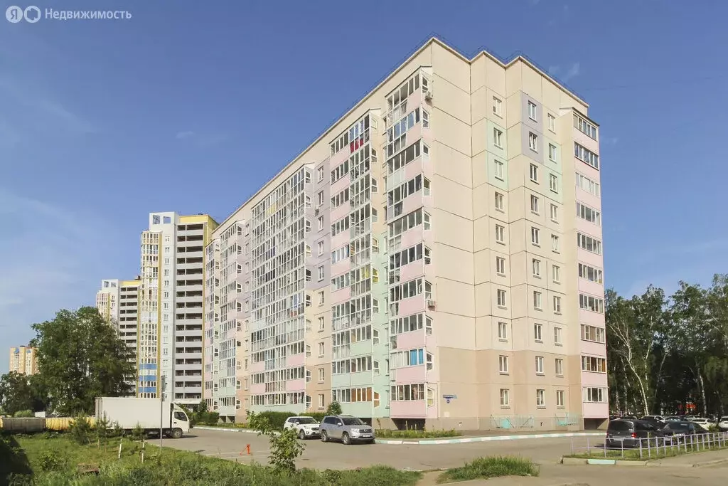 3-комнатная квартира: Омск, бульвар Архитекторов, 17/2 (84.3 м) - Фото 0