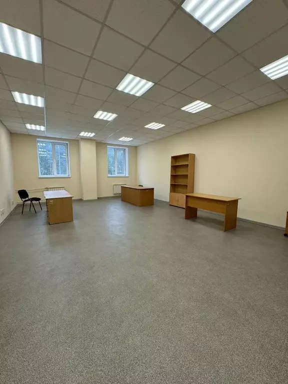 Помещение свободного назначения в Свердловская область, Екатеринбург ... - Фото 2