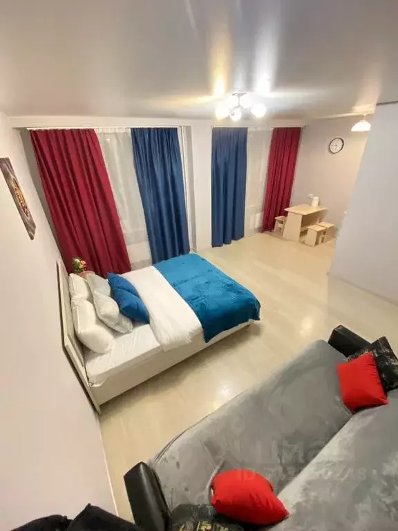 Студия Красноярский край, Красноярск Взлетная ул., 7Д (37.0 м) - Фото 1
