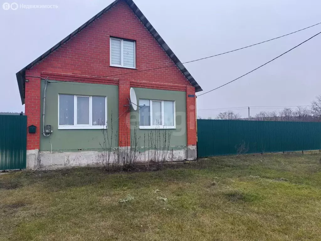 Дом в Готовье, Промышленная улица (160 м) - Фото 1