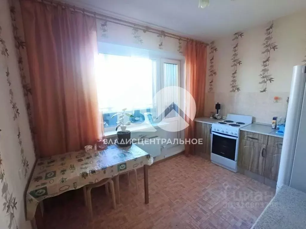 1-к кв. Новосибирская область, Новосибирск Спортивная ул., 13 (32.6 м) - Фото 0