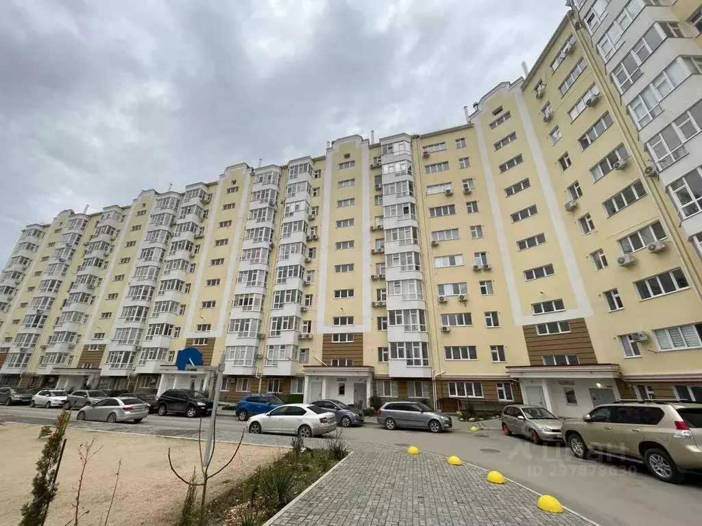 2-к кв. Севастополь ул. Павла Корчагина, 19Бк2 (60.0 м) - Фото 0