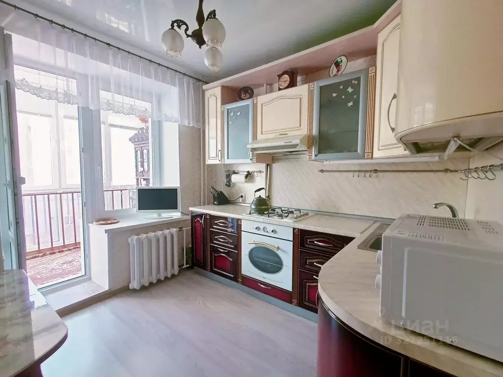 2-к кв. Башкортостан, Уфа Южный мкр, ул. Загира Исмагилова, 16 (58.0 ... - Фото 2