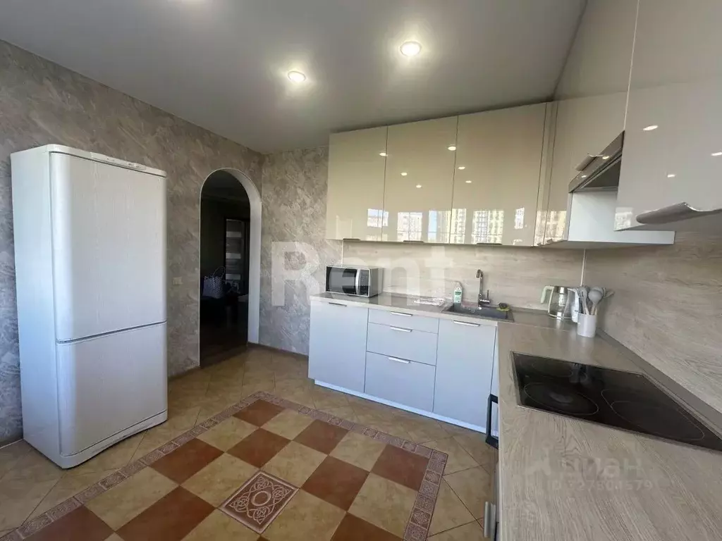 3-к кв. Москва Новозаводская ул., 8К3 (80.0 м) - Фото 1