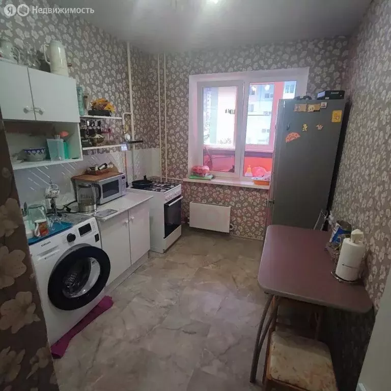 2-комнатная квартира: Волгоград, улица Академика Комарова, 79 (56 м) - Фото 1