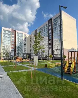 2-к кв. Калининградская область, Калининград бул. Борисовский, 13к2 ... - Фото 1