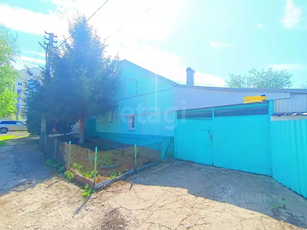 Дом в Саратовская область, Энгельс Балаковская ул., 2 (49 м) - Фото 1