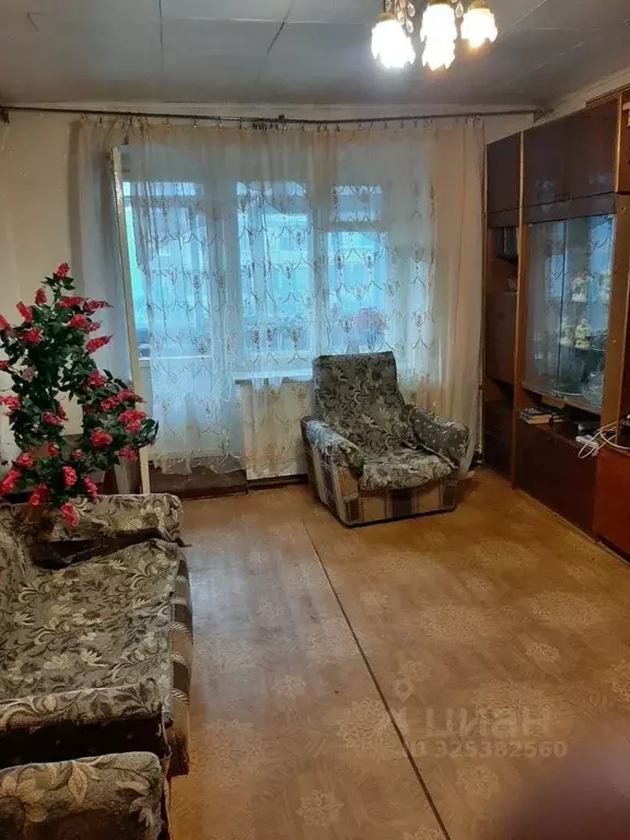 3-к кв. Вологодская область, Череповец Первомайская ул., 46 (59.7 м) - Фото 2