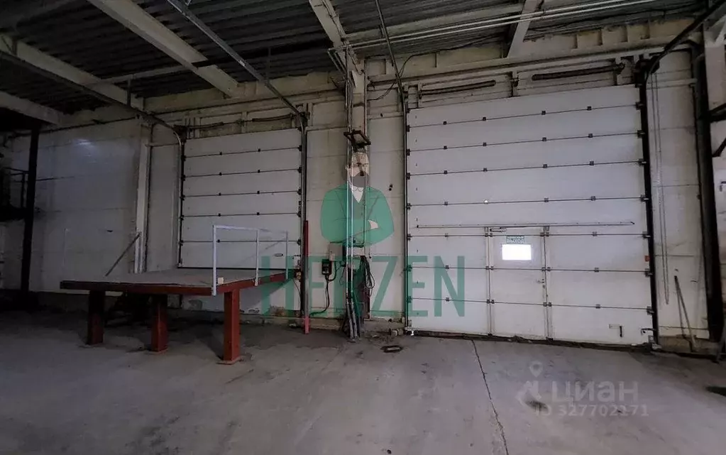 Склад в Московская область, Красногорск городской округ, Нахабино пгт ... - Фото 1