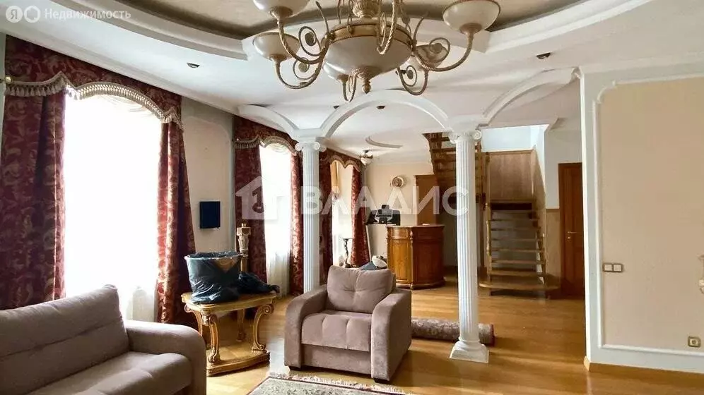 4-комнатная квартира: Нижний Новгород, улица Шевченко, 1 (249 м) - Фото 1