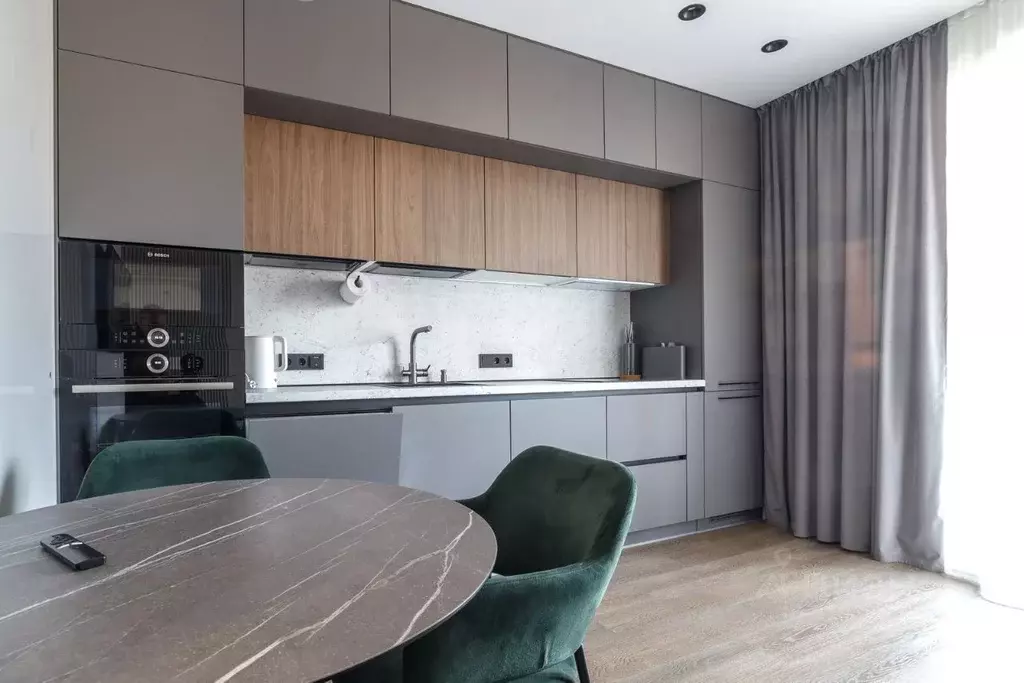 2-к кв. Санкт-Петербург ул. Александра Матросова, 8к1 (60.6 м) - Фото 0