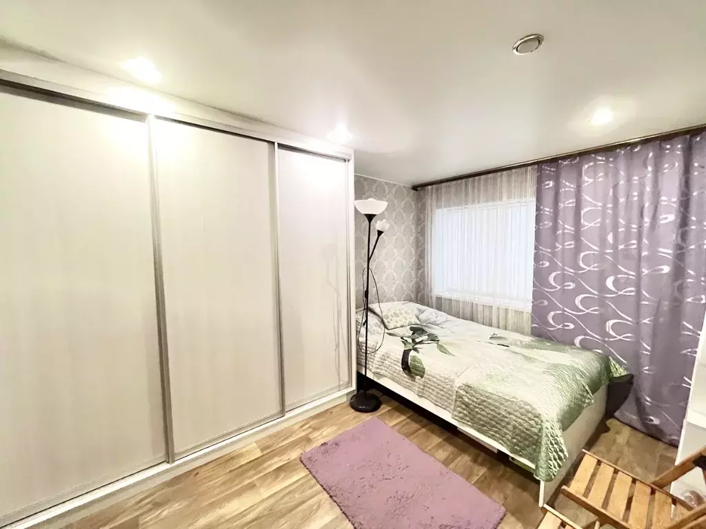 Дом в Омская область, Омск ул. 12-я Северная, 59 (42 м) - Фото 0