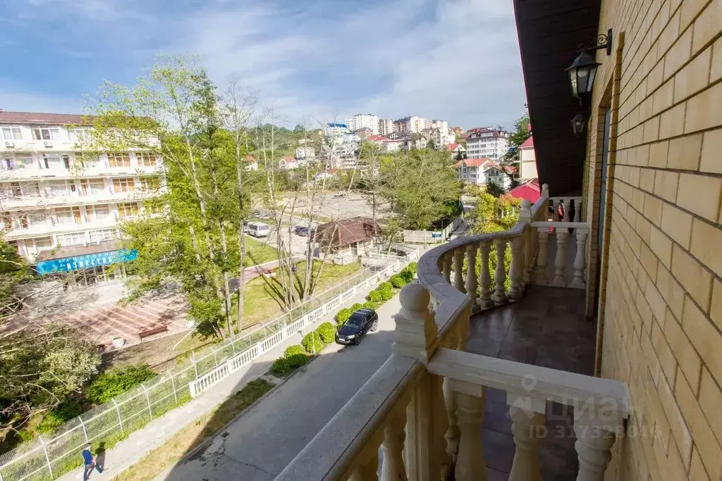 Комната Краснодарский край, Сочи Адлер жилрайон, ул. Известинская, 4 - Фото 1