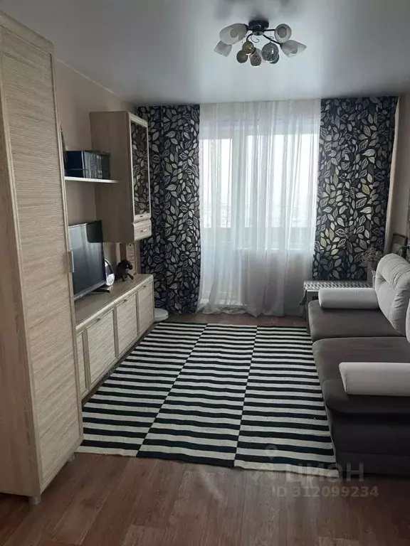 3-к кв. Кемеровская область, Новокузнецк ул. Новоселов, 8 (59.0 м) - Фото 1