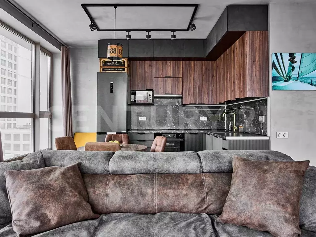 3-к кв. Санкт-Петербург ул. Челюскина, 8с1 (95.0 м) - Фото 1