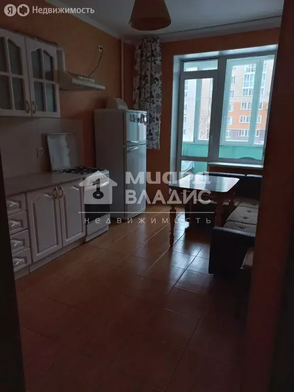 1-комнатная квартира: Омск, проспект Комарова, 15к3 (45 м) - Фото 1